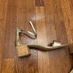 Lilly Pulitzer gold sandals, size 8 1/2, cork block heel